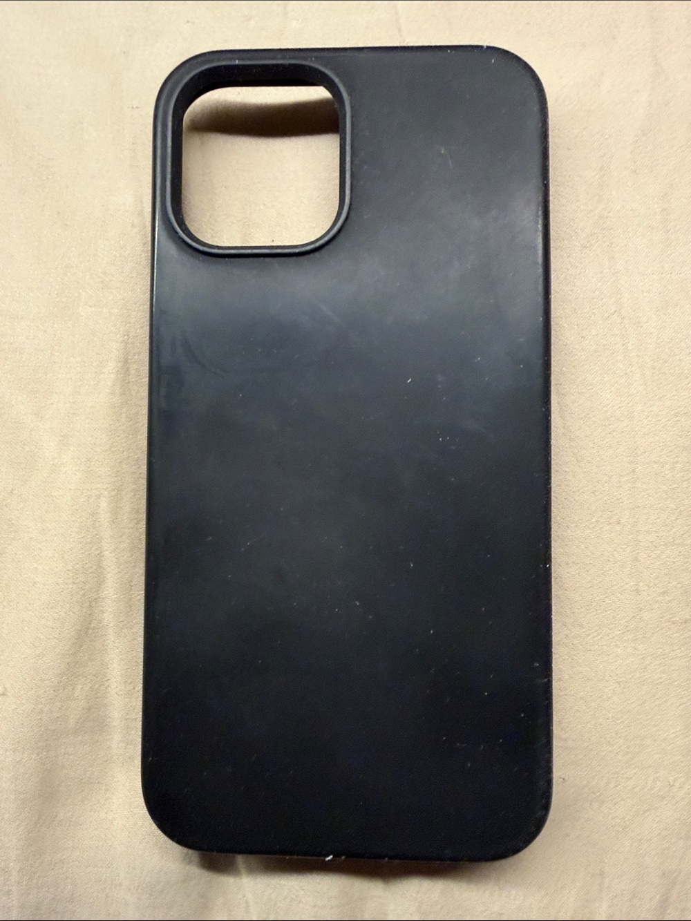 Black Silicone 12 Pro Max Phone Case - Slim Protective Cover